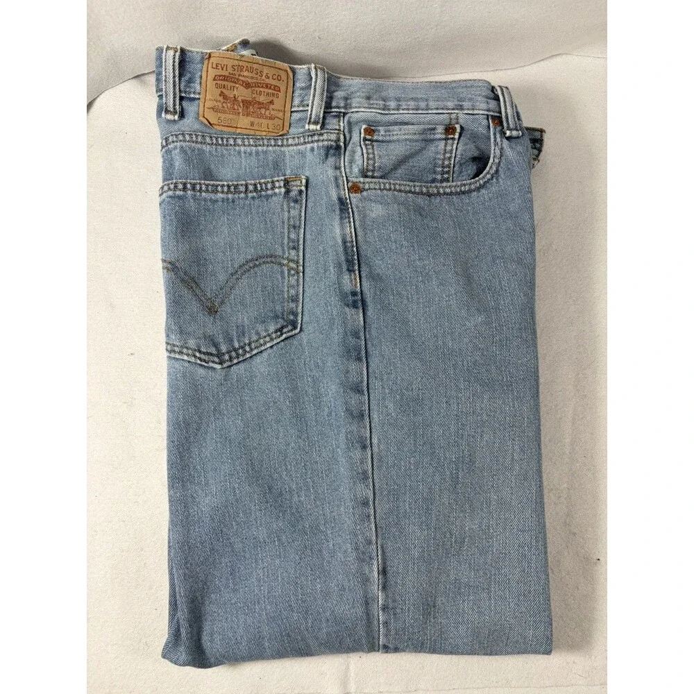 Levi's 560 Men's Jeans Distressed 40 X 30 Comfort Fit Relaxed Tapered Leg